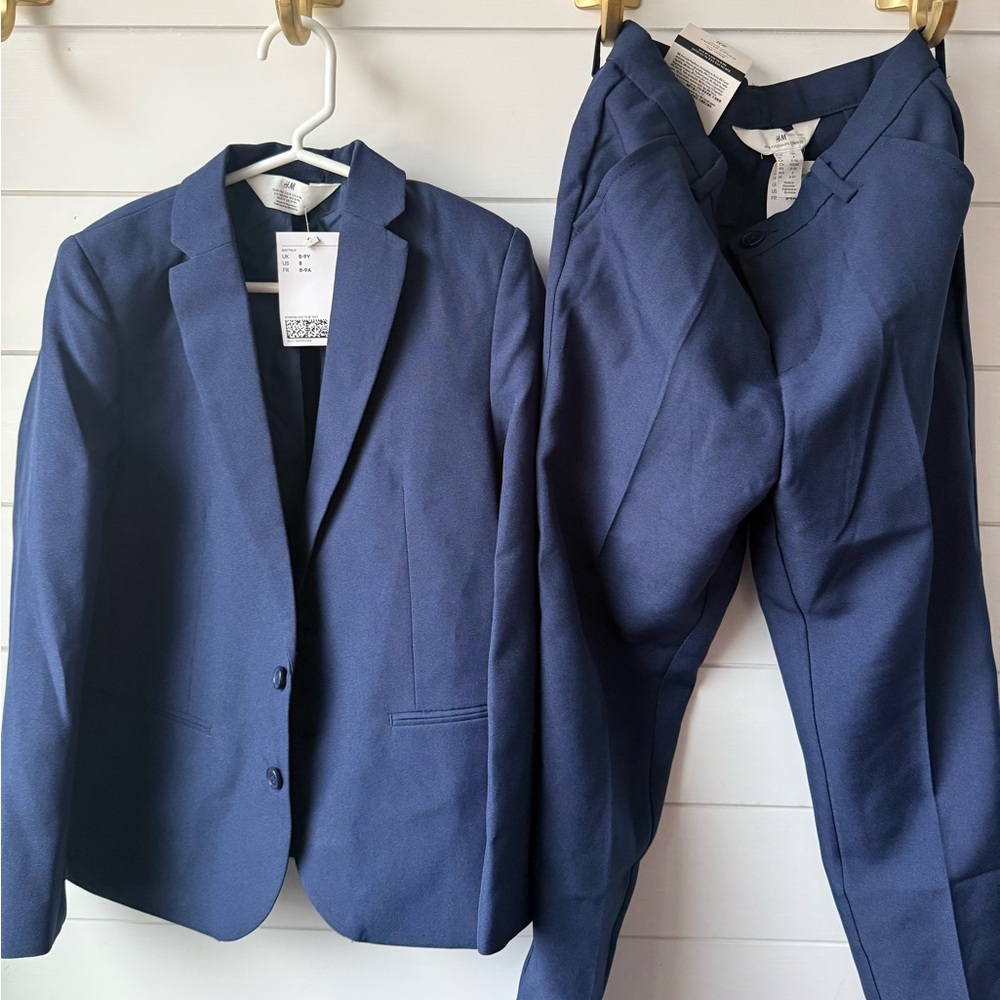 NWT H&M boys navy blazer and pants set size 8